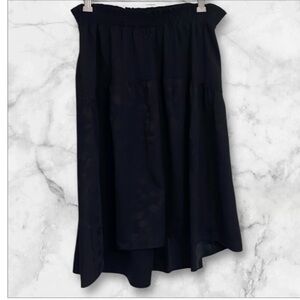 Draper James Waterfall Skirt in Black Floral Jacquard • Medium